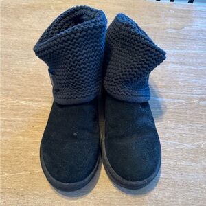 UGG sweater suede boots. Black. Size 9